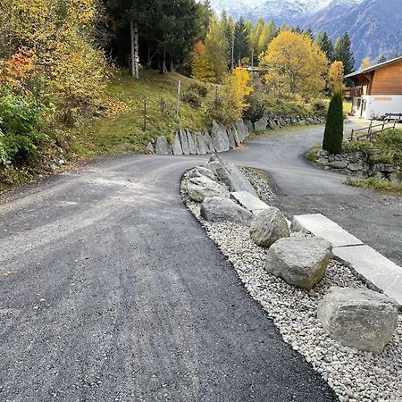 Chalet Charming Grachen Bagian luar foto