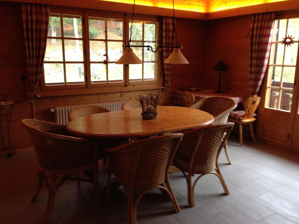 Chalet Charming Grachen Bagian luar foto
