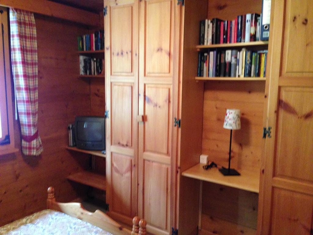 Chalet Charming Grachen Bagian luar foto