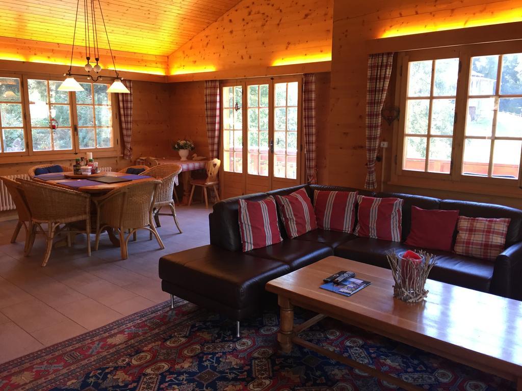 Chalet Charming Grachen Bagian luar foto