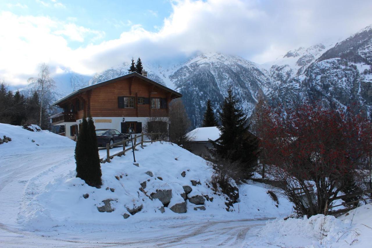 Chalet Charming Grachen Bagian luar foto