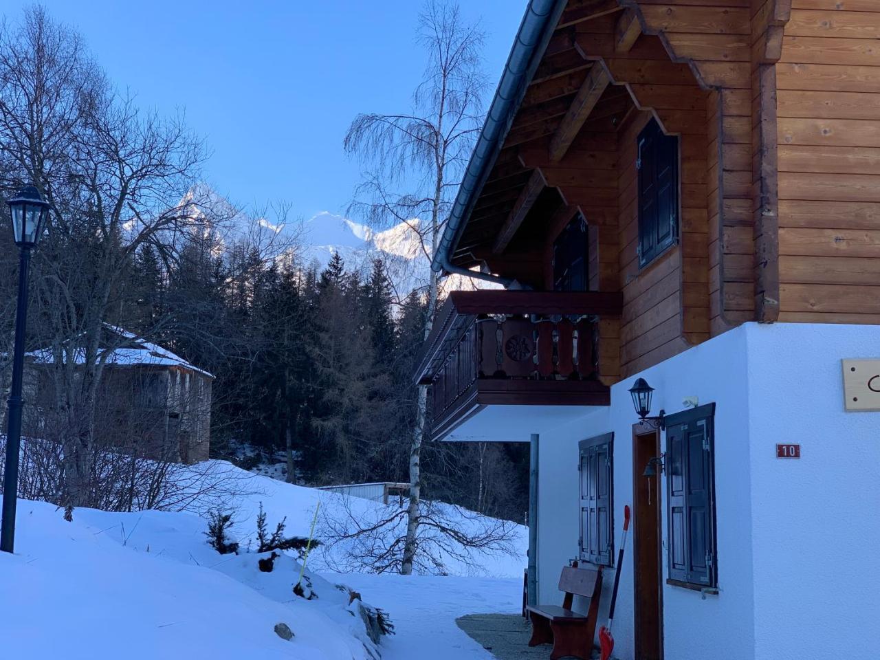 Chalet Charming Grachen Bagian luar foto